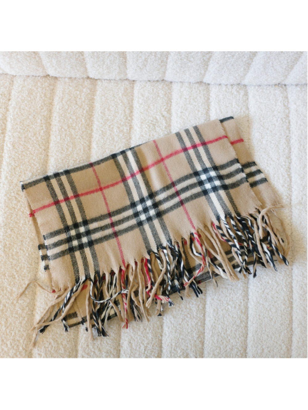 Burberry Vintage Check 100% Cashmere Scarf EXCELLENT - Picture 4 of 7